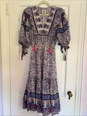 Bell Collection women’s dress size XS midi length blue purple and metallic gold